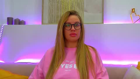 Maria online show from 02.10.25