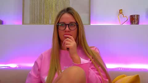 Maria online show from 02.10.25