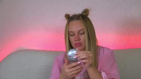 Maria online show from 02.26.25