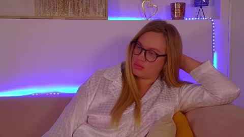 Maria online show from 03.10.25