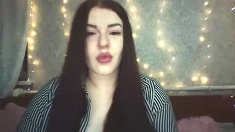 Snapshot of mariangloom chatting on 04.07.26 mariangloom online show from 04.07.26