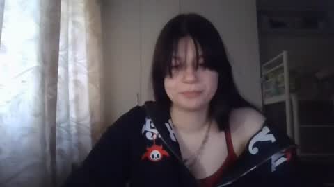 Snapshot of marianmollberg chatting on 06.23.26 Marian online show from 06.23.26