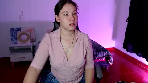 Mariana online show from 11.02.25