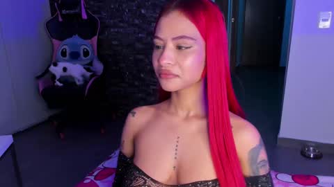 M A R I A N E online show from 10.06.25