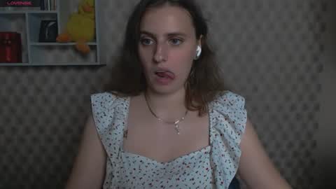 Snapshot of mariatess_ chatting on 07.05.26 Mariia online show from 07.05.26