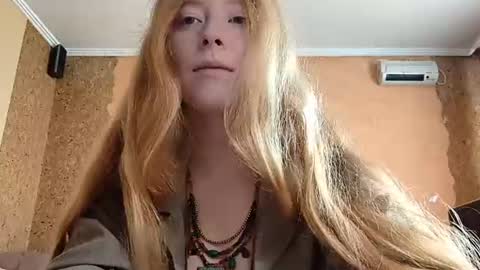 Snapshot of maricagorgo chatting on 06.28.26 Kate online show from 06.28.26