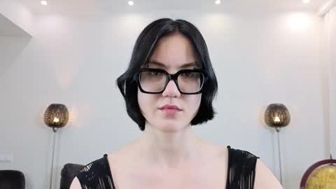 Marie Fitch online show from 01.08.26