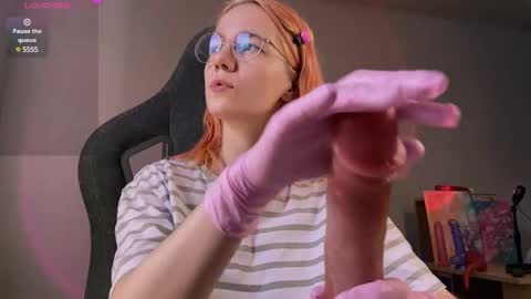 Mariel Gold online show from 02.14.25