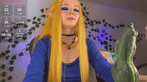 Mariel Gold online show from 11.13.25