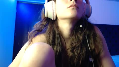 Snapshot of mariel_sins21 chatting on 01.13.25 Mariie online show from 01.13.25