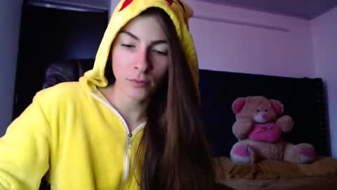 Snapshot of mariel_sins21 chatting on 02.08.25 Mariie online show from 02.08.25