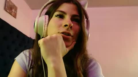 Snapshot of mariel_sins21 chatting on 02.23.25 Mariie online show from 02.23.25