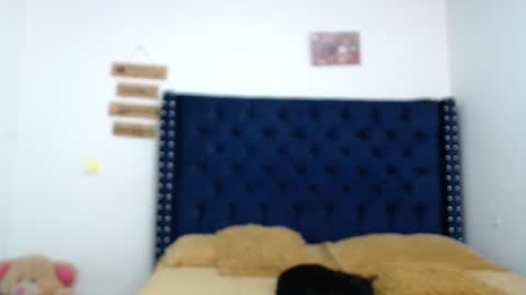 Snapshot of mariel_sins21 chatting on 03.10.25 Mariie online show from 03.10.25