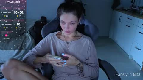 Snapshot of mariella__adams chatting on 08.03.26 Maria online show from 08.03.26