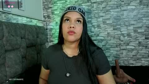 Snapshot of mariferprivxx chatting on 05.01.26 M A R I F E R online show from 05.01.26