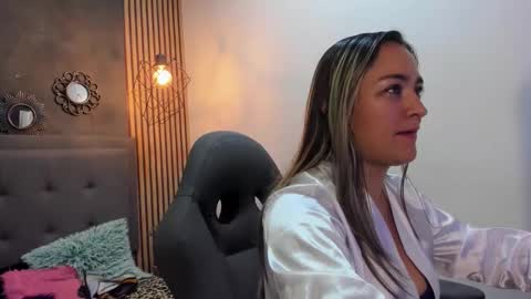 Snapshot of mariiajose_cruz chatting on 02.11.26 mariiajose_cruz online show from 02.11.26