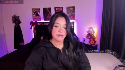 Mariana Hasper online show from 12.03.25