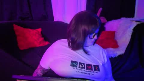 Snapshot of mariiana_velezz chatting on 02.24.26 mariiana_velezz online show from 02.24.26