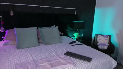 Snapshot of mariianna_lopez_ chatting on 03.06.25 Mariana online show from 03.06.25