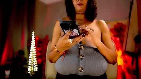 Snapshot of mariicha chatting on 01.19.26 Nikita - Scroll down and read my bio please. New Pictures in Bio online show from 01.19.26