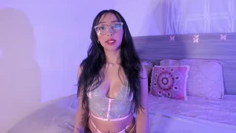 Luna Dulk online show from 02.03.26