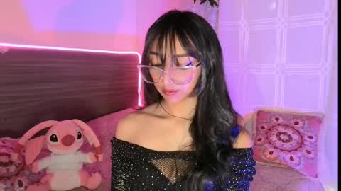 Luna Dulk online show from 05.27.26