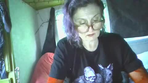MariLin8 online show from 06.20.26