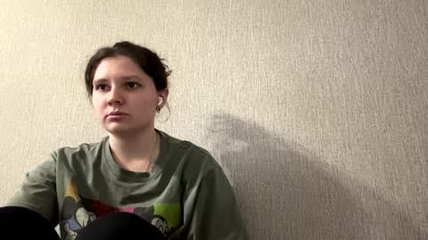 Emmie online show from 04.02.26