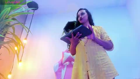 MARIYLN BLAKE  online show from 12.18.25