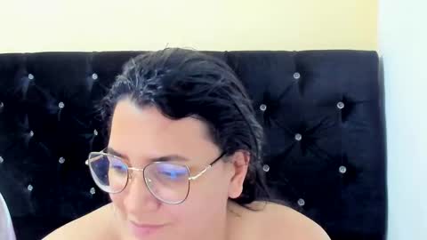 Snapshot of marilyn_garcia chatting on 01.04.25 MARILYN SEXY online show from 01.04.25