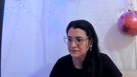 Snapshot of marilyn_garcia chatting on 02.15.26 MARILYN SEXY online show from 02.15.26