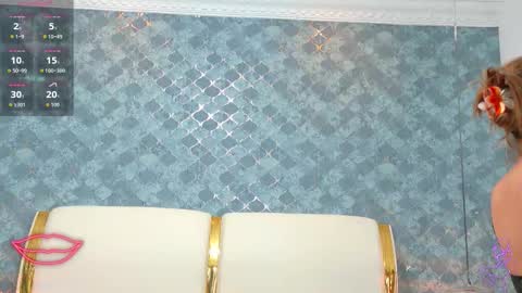 Marilyn Vega online show from 11.08.25