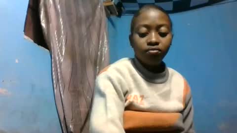 Snapshot of marinagold69 chatting on 06.11.26 marinagold69 online show from 06.11.26