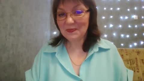 marinamrs online show from 11.26.25