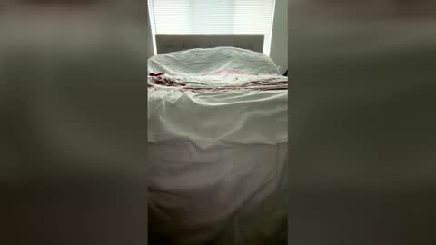 mariofernandez1995 online show from 04.28.26