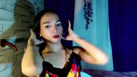 Snapshot of marishkafoxx chatting on 05.21.26 marishka online show from 05.21.26