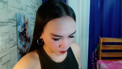 Snapshot of marishkafoxx chatting on 06.21.26 marishka online show from 06.21.26