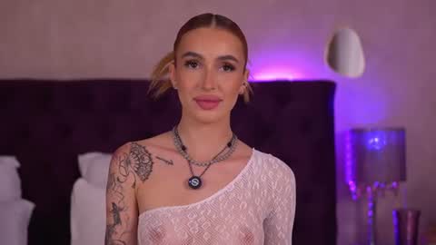 Snapshot of marissafox chatting on 06.16.26 Marissa online show from 06.16.26