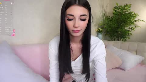 Mari online show from 04.28.26