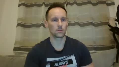 Mark online show from 01.03.25