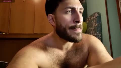 Snapshot of mark_ariete chatting on 05.18.26 mark_ariete online show from 05.18.26