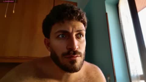 Snapshot of mark_ariete chatting on 05.27.26 mark_ariete online show from 05.27.26