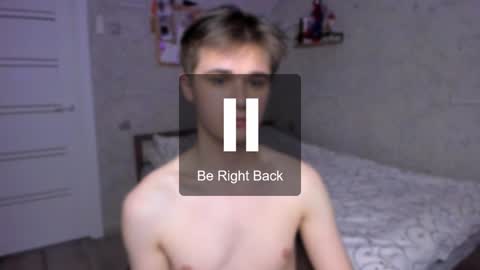 Snapshot of mark_bearcub chatting on 12.24.24 Mark online show from 12.24.24