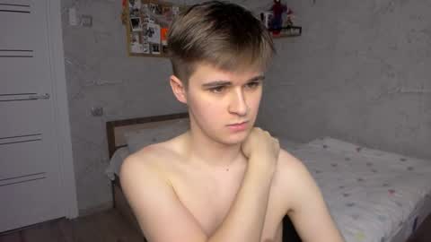 Snapshot of mark_bearcub chatting on 01.25.25 Mark online show from 01.25.25