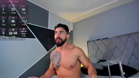 Snapshot of mark_broown_ chatting on 03.06.25 mark_broown_ online show from 03.06.25