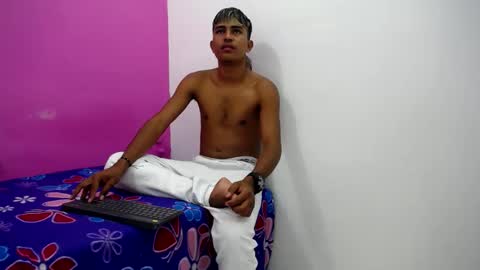 mark_latin18 online show from 02.07.25