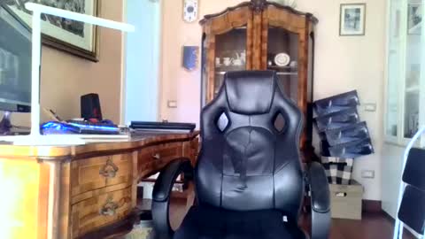 markmarkmark00 online show from 12.26.24