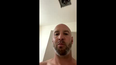 Snapshot of markopolo105 chatting on 04.16.26 markopolo105 online show from 04.16.26