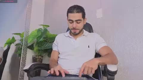 Snapshot of markoss_miles chatting on 07.15.26 Markos online show from 07.15.26