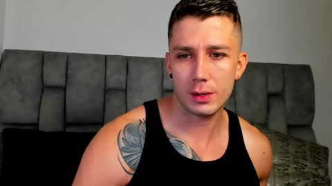 Snapshot of marks_saenz chatting on 04.27.26 50 OFF TODAY PM para colaboraciones online show from 04.27.26